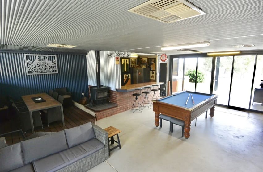 Click to view all images 2130 Top Beverley-York Road Mount Hardey WA 6302 - Image 3