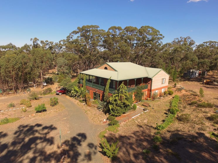 Click to view all images Butler Court Heathcote VIC 3523 - Image 1