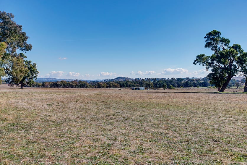 Click to view all images 1807 Ulan Road Mudgee NSW 2850 - Image 2