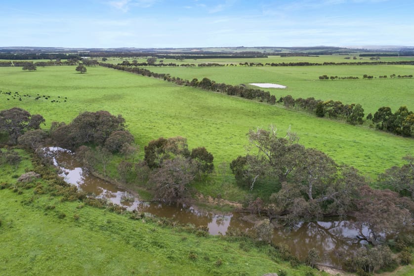 Click to view all images 675 Ingleby Road Winchelsea VIC 3241 - Image 1
