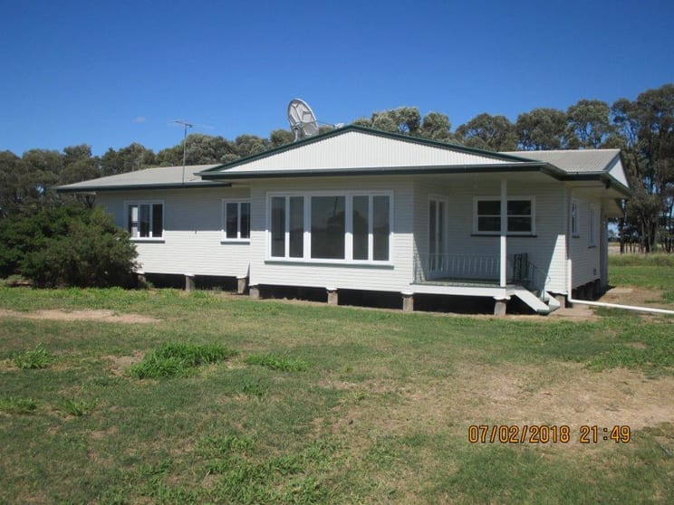 Click to view all images Jandowae QLD 4410 - Image 1
