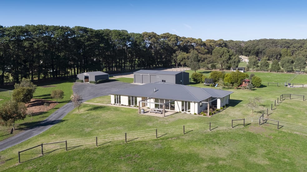 Click to view all images 7 Wonderland Avenue Tuerong VIC 3915 - Image 1