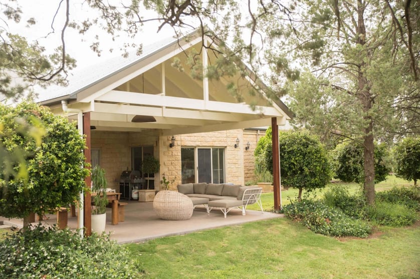 Click to view all images 136 Banjarra Drive Charleville QLD 4470 - Image 1