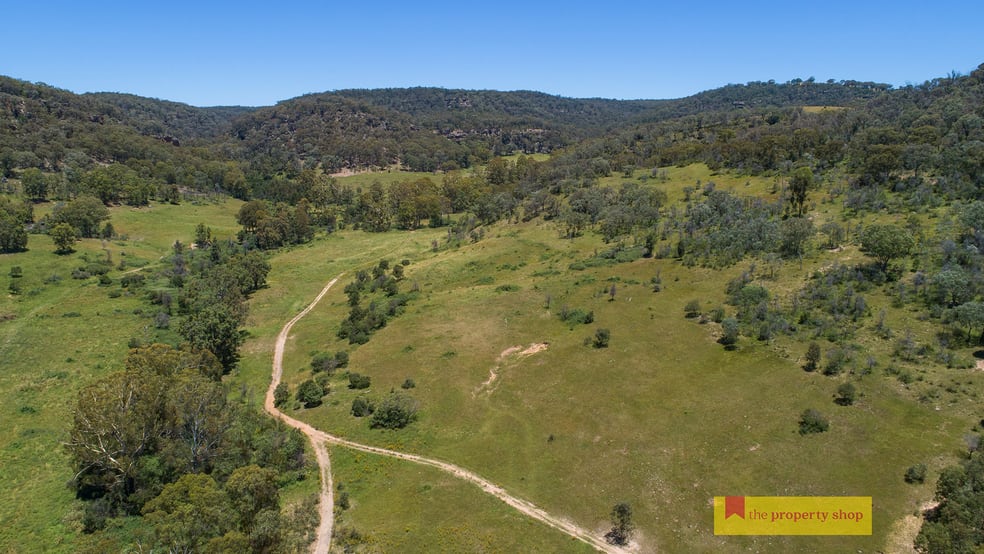 Click to view all images 868 Upper Botobolar Road Mudgee NSW 2850 - Image 2