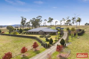 Click to view all images Uralla NSW 2358 - Image 1