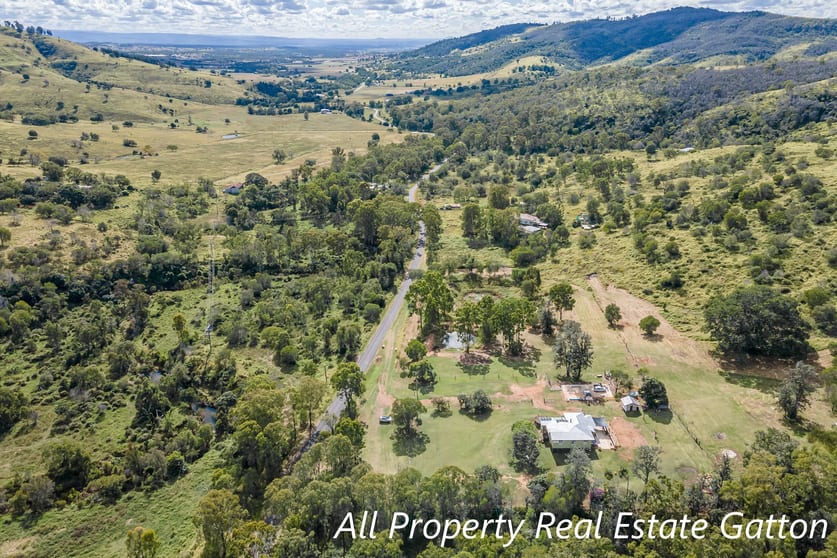 Click to view all images 75 Mount Berryman Road Mount Berryman QLD 4341 - Image 2