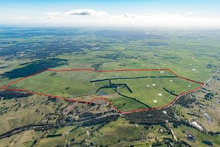 Click to view all images 1913 Crookwell Road Wayo NSW 2580 - Image 2