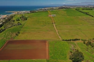 Click to view all images 15 Frederick Street Ocean Vista TAS 7320 - Image 3
