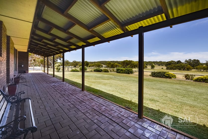 Click to view all images 58 Manton's Lane Naracoorte SA 5271 - Image 2