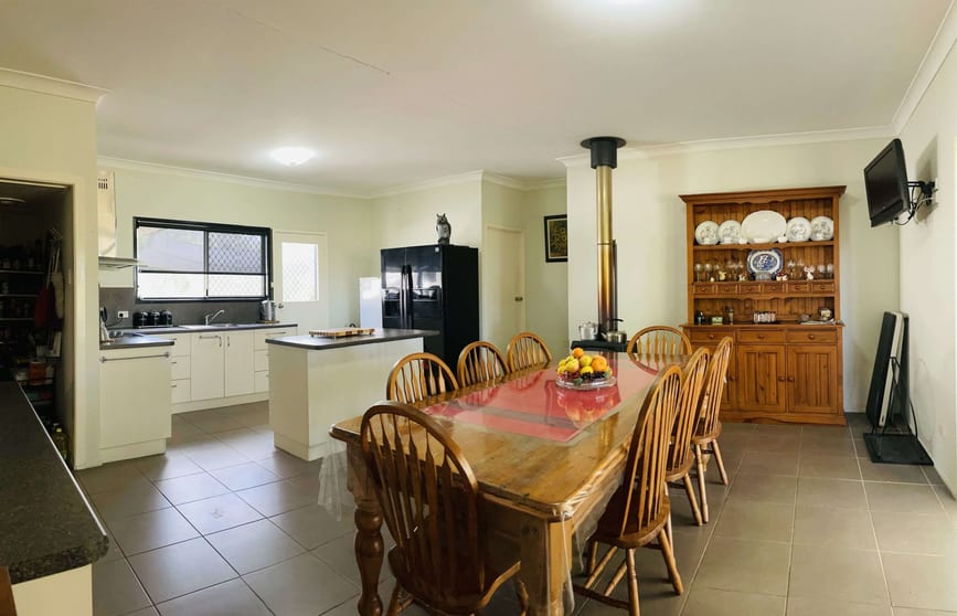 Click to view all images 2386 Gympie Woolooga Road Widgee QLD 4570 - Image 3