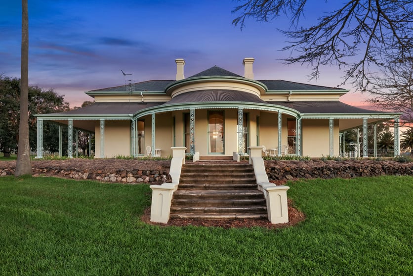 Click to view all images 594 Goolma Road Gulgong NSW 2852 - Image 3