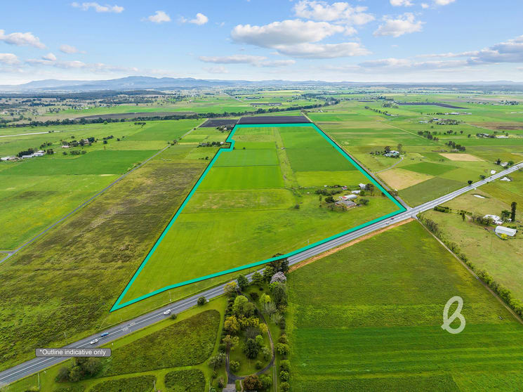 Click to view all images 3 Newington Lane Singleton NSW 2330 - Image 2