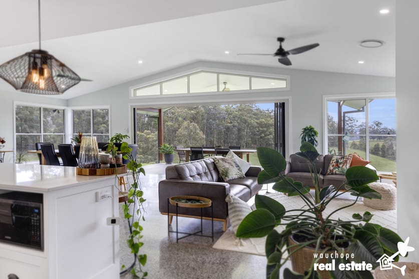 Click to view all images 9 Apple Tree Road Bellangry NSW 2446 - Image 3