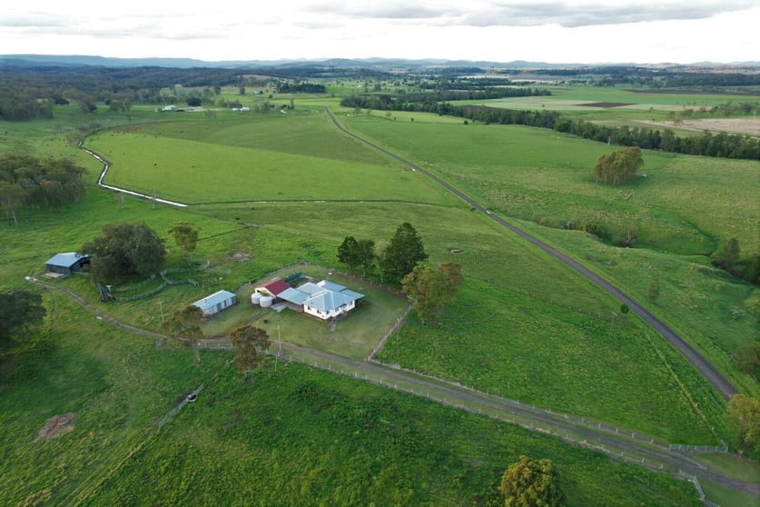 Click to view all images 1521 Sextonville Road Dobies Bight NSW 2470 - Image 3
