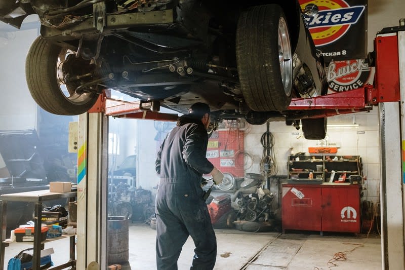 Click to view all images Mechanical Repair business for sale in Eastern Suburbs VIC - Image 2