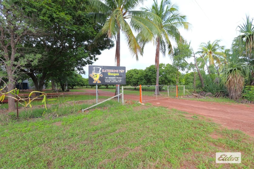 Click to view all images 35 Hendry Road Katherine NT 0850 - Image 1