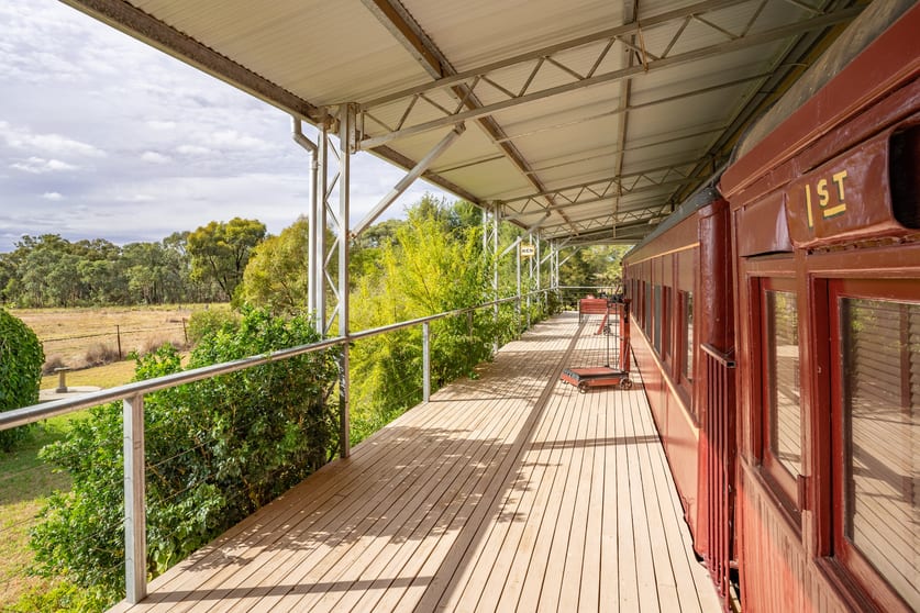 Click to view all images 264 Conimbla Road Cowra NSW 2794 - Image 2