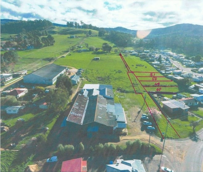 Click to view all images Professional business for sale in Hobart - Image 2