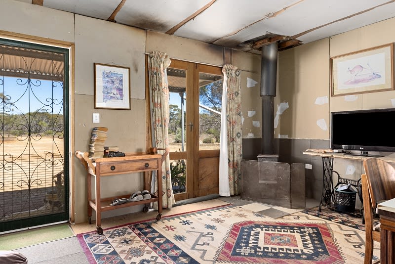 Click to view all images Lot 105 Old Coach Road Blanchetown SA 5357 - Image 2
