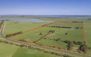 Click to view all images 1189 Camperdown-Lismore Road Kariah VIC 3260 - Image 2