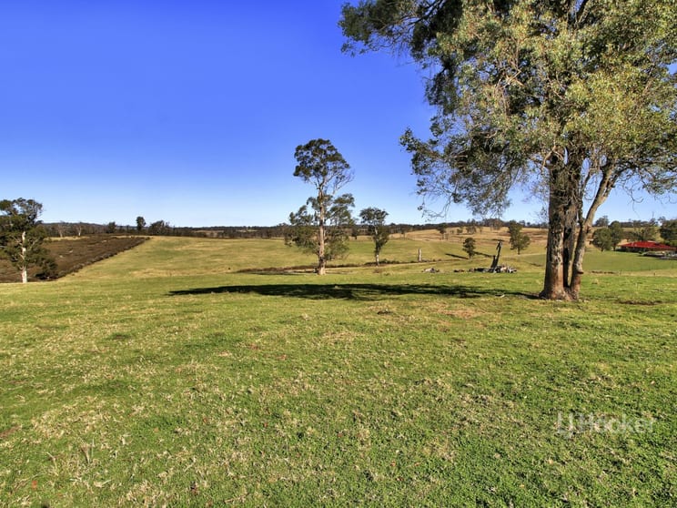 Click to view all images 1738 Great Alpine Road Sarsfield VIC 3875 - Image 2