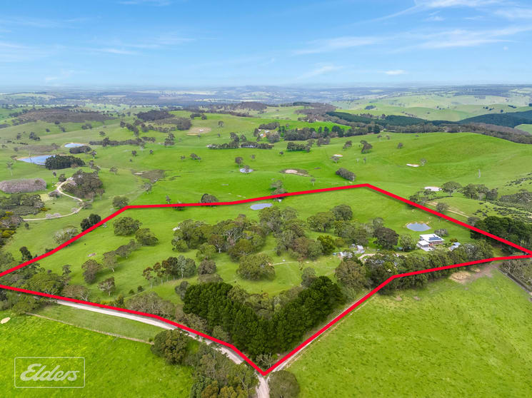 Click to view all images 78 Blackmore Road Paris Creek SA 5201 - Image 2