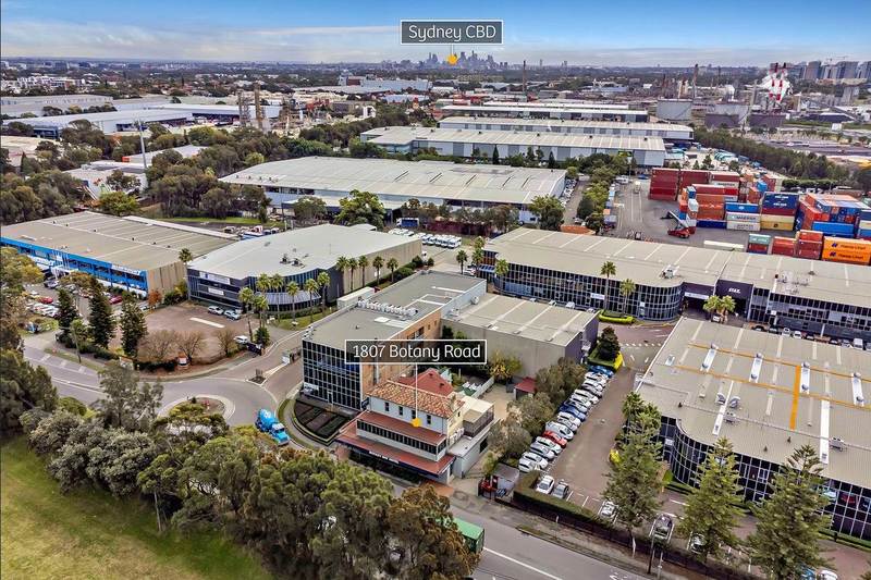 Click to view all images 1807 Botany Bay Banksmeadow NSW 2019 - Image 2