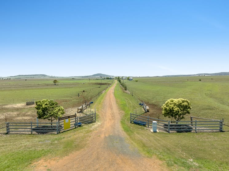 Click to view all images "Harmony Heights" 253 Gillam Road Nobby QLD 4360 - Image 3