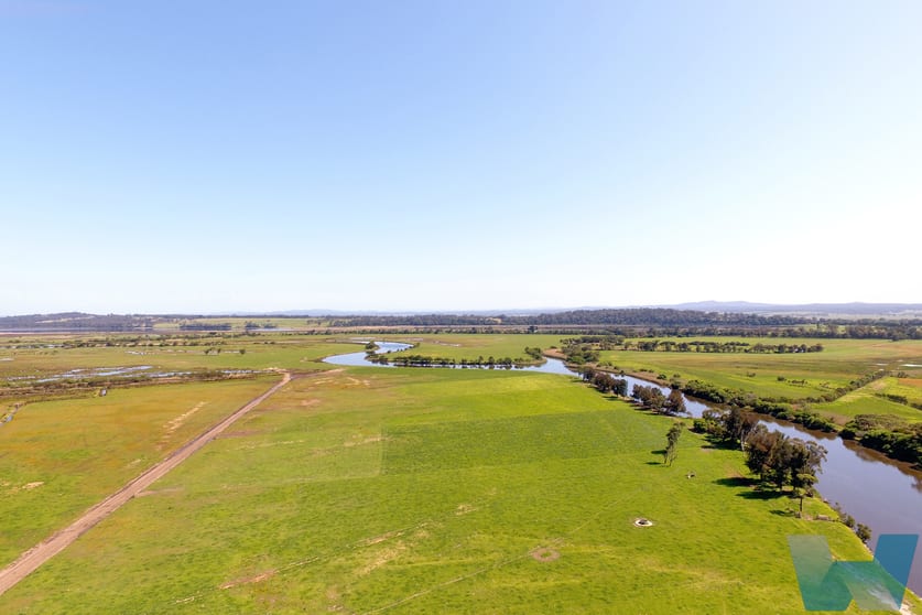 Click to view all images 139 Old Marlo Road Marlo VIC 3888 - Image 2