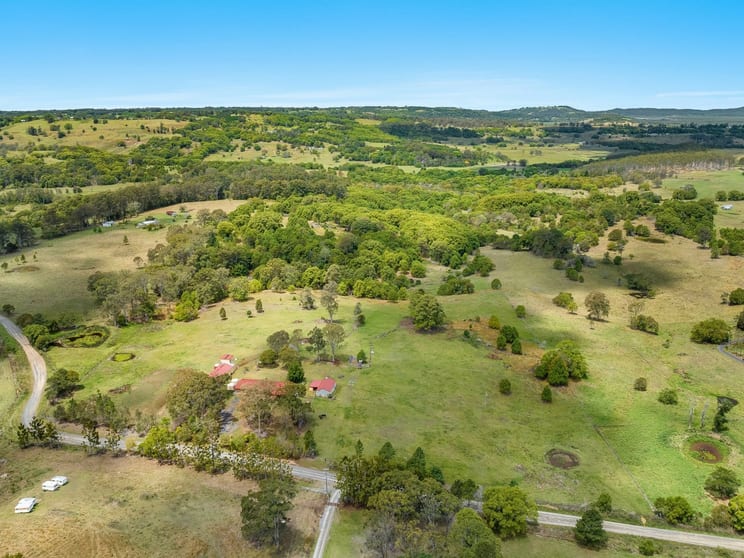 Click to view all images 34 Henson Road Wyrallah NSW 2480 - Image 1