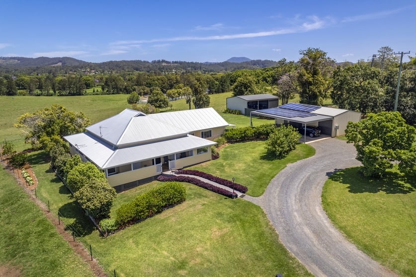Click to view all images 102 North Bank Road Bellingen NSW 2454 - Image 2