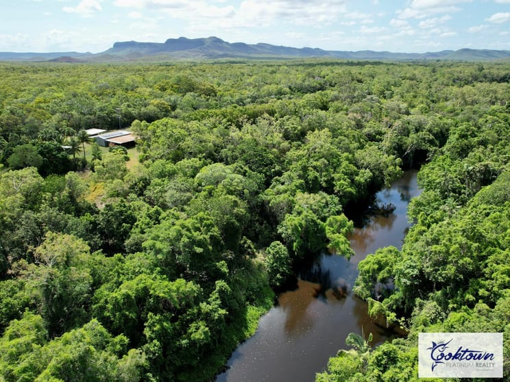 Click to view all images 81 Ryder Rd Cooktown QLD 4895 - Image 3