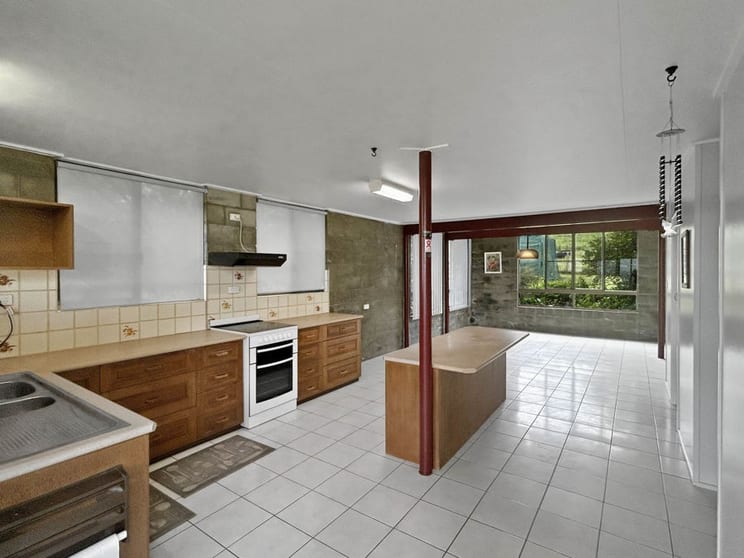 Click to view all images 30 Gardners Lane Curra QLD 4570 - Image 3