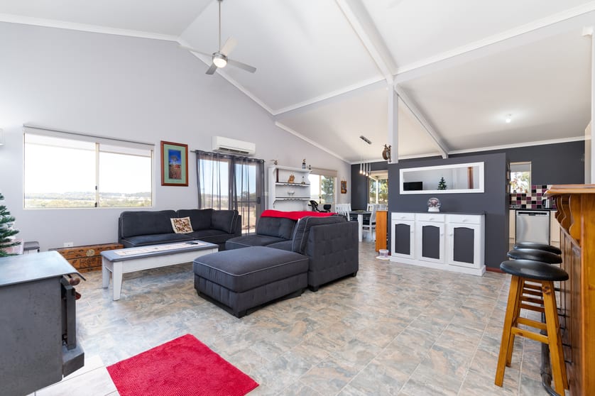 Click to view all images 130 Tyrer Road Brookton WA 6306 - Image 3