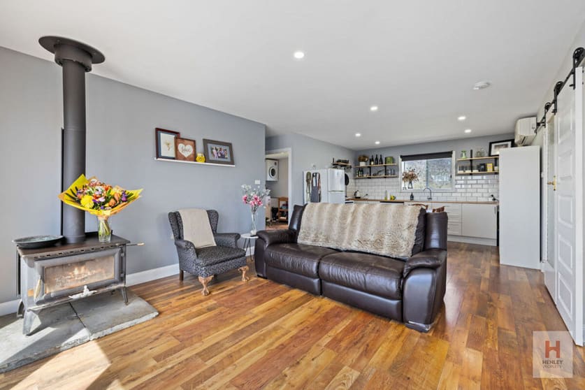 Click to view all images 300 Murrells Road Bunyan NSW 2630 - Image 3