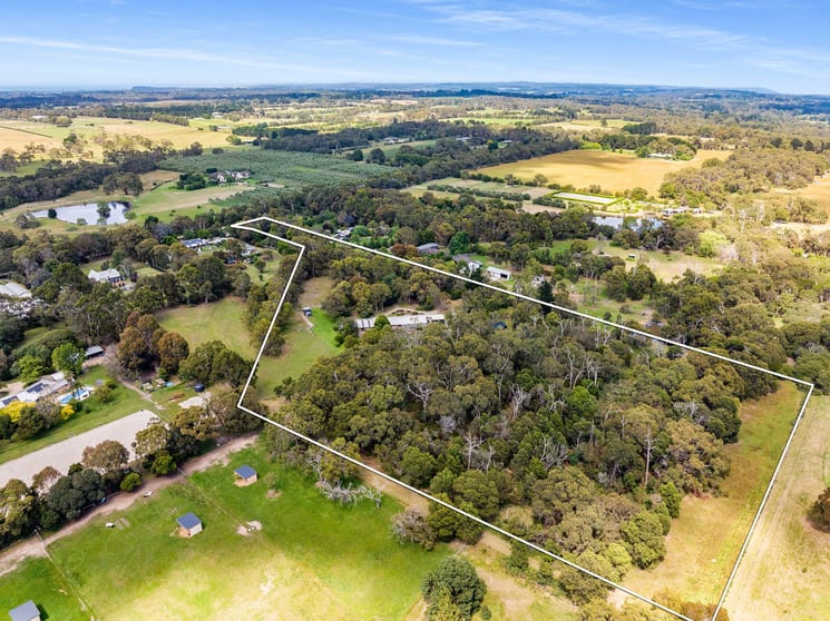 Click to view all images 28 Hunts Road Bittern VIC 3918 - Image 3