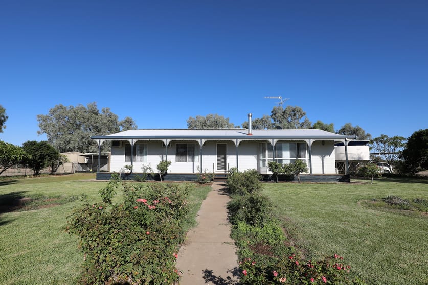 Click to view all images 167 Tancred Drive Bourke NSW 2840 - Image 1