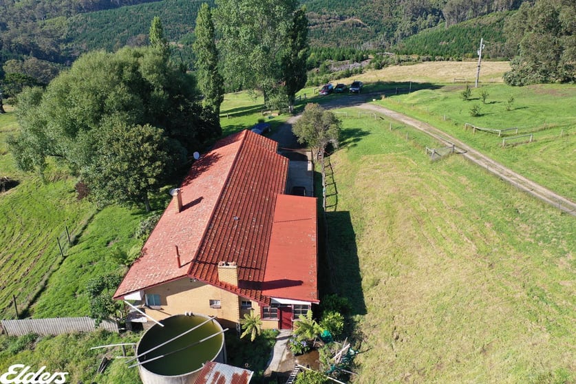 Click to view all images 555 Carrajung Lower Road Carrajung Lower VIC 3844 - Image 2