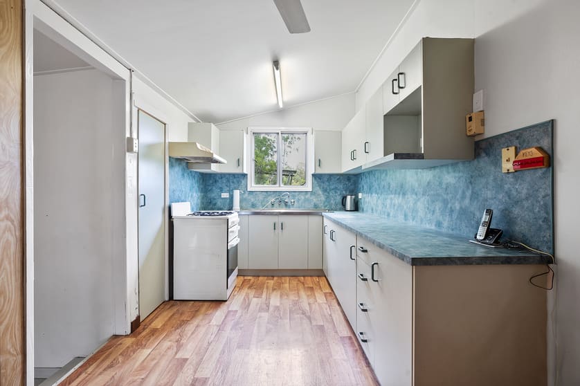 Click to view all images 3475 BRUCE HIGHWAY Kuttabul QLD 4741 - Image 3