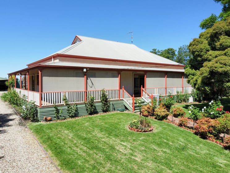 Click to view all images 121 Nyah West Road Nyah West VIC 3595 - Image 1