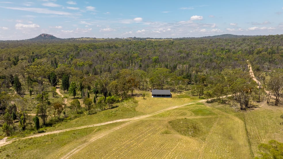 Click to view all images 1477 Spring Creek Road Mudgee NSW 2850 - Image 2