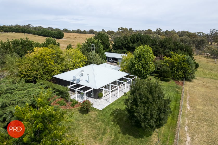 Click to view all images 120 Cartwright Avenue Sutton NSW 2620 - Image 2