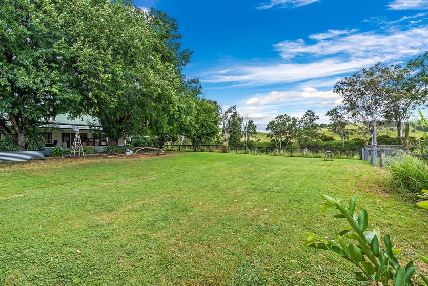 Click to view all images 650 Knapp Creek Road Knapp Creek QLD 4285 - Image 1