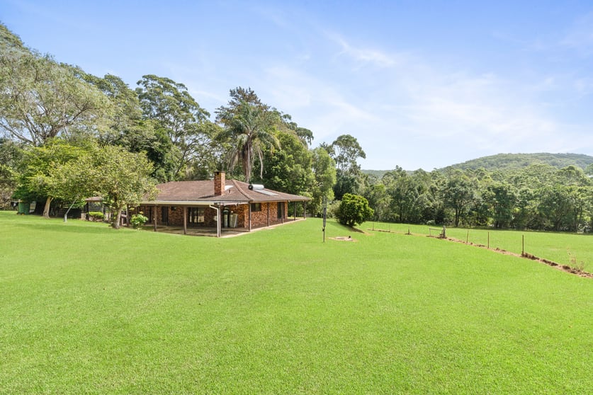 Click to view all images 168 Pacific Highway Ourimbah NSW 2258 - Image 1