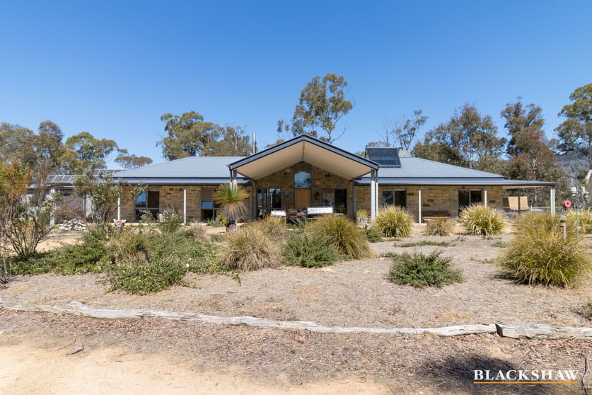 Click to view all images 323 North Black Range Firetrail Mulloon NSW 2622 - Image 2