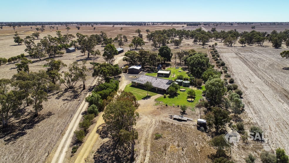 Click to view all images 17809 Dukes Highway Bordertown SA 5268 - Image 2