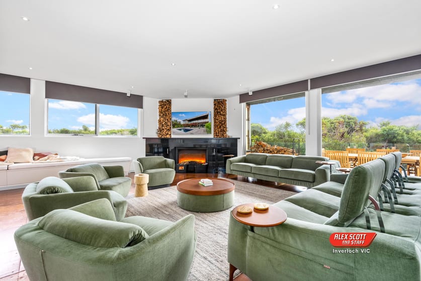 Click to view all images 822 Lees Road Venus Bay VIC 3956 - Image 2