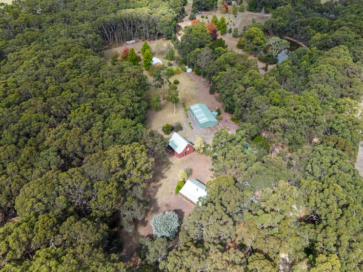Click to view all images 35 Robilliards Road Murroon VIC 3243 - Image 1