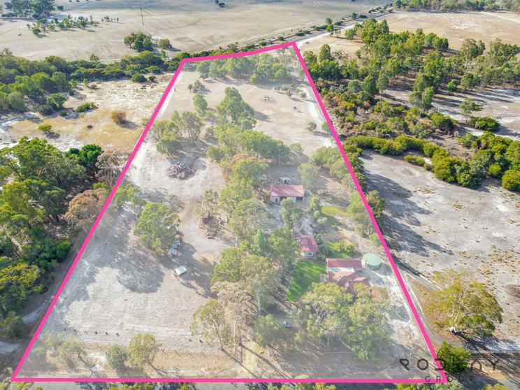 Click to view all images 602 Utley Rd Serpentine WA 6125 - Image 2