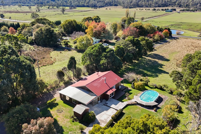 Click to view all images 646 Long Plains Road Bridgenorth TAS 7277 - Image 2